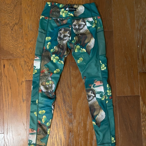 Ironyokai Green Leggins size Small - Picture 2 of 2